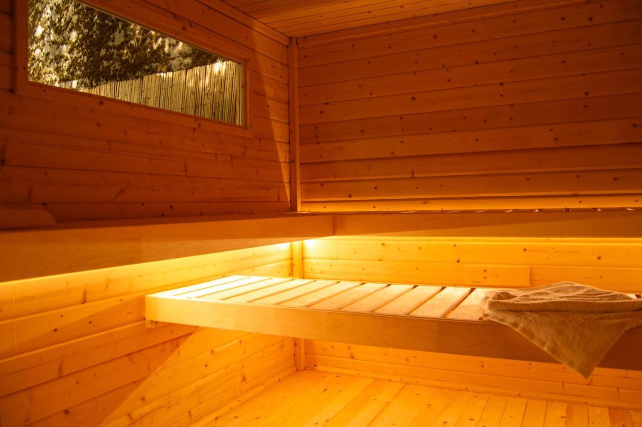 Wellnessoase Mitten In Triberg Triberg im Schwarzwald Bagian luar foto