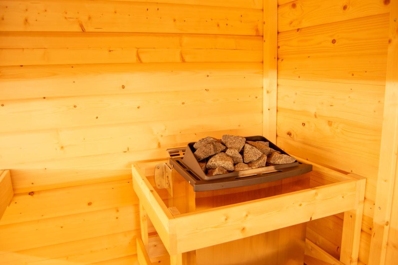 Wellnessoase Mitten In Triberg Triberg im Schwarzwald Bagian luar foto